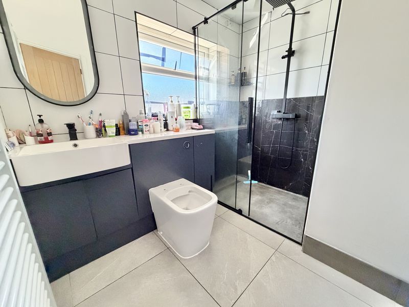 Valley Drive Great Sutton